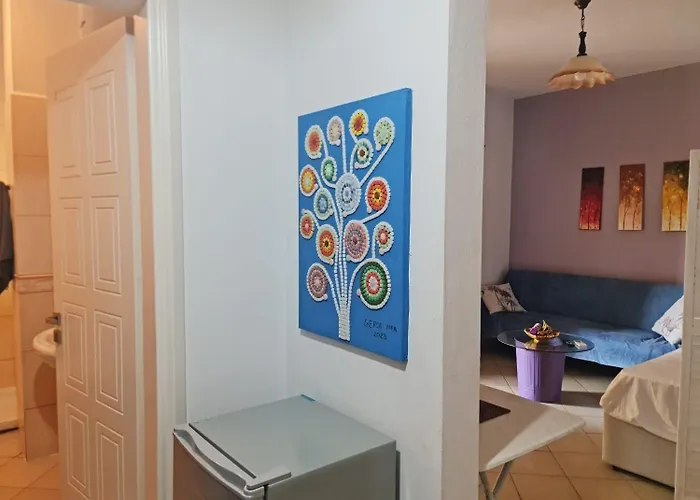 Jonas Adriatic 公寓 Durrës