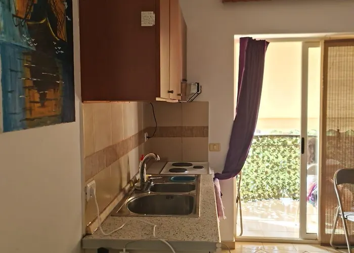 Jonas Adriatic 公寓 Durrës